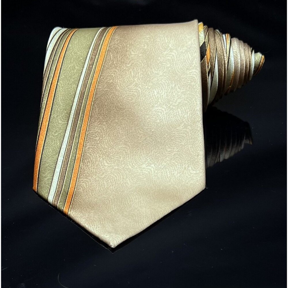 IA I.a. Shmani Abstract Tie